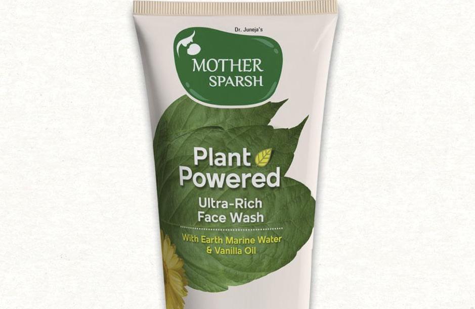 8 Best Face Washes In India For A Fresh Face With Price